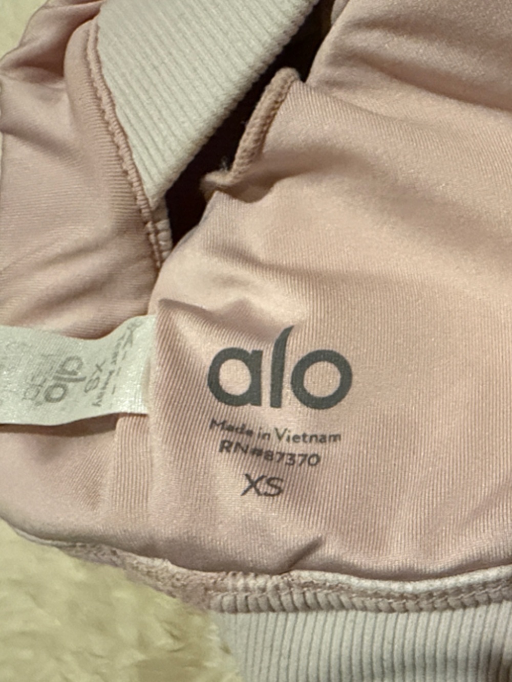 ALO Yoga Blush Pink Crisscross Sports Bra - Picture 4 of 4